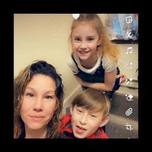 Meet your Posher, Becky